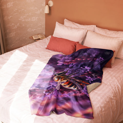 Bee Spirit Animal Sherpa Blanket