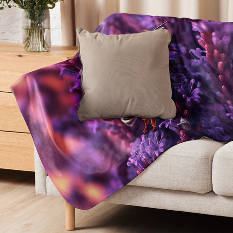 Bee Spirit Animal Sherpa Blanket