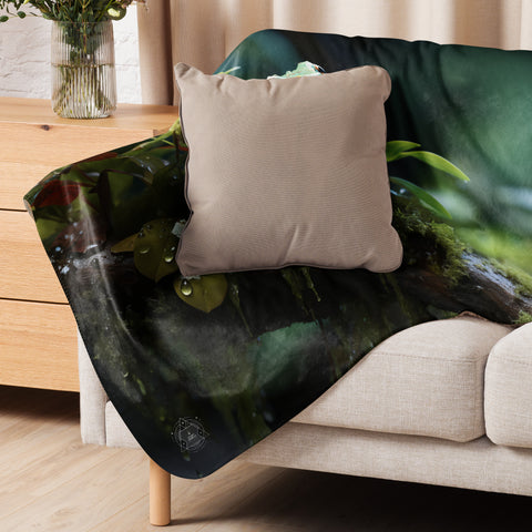 Frog Spirit Animal Sherpa Blanket