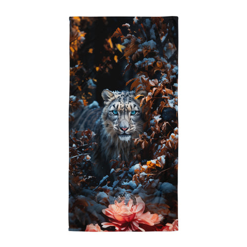 Snow Leopard Spirit Animal Lightweight Beach Towel