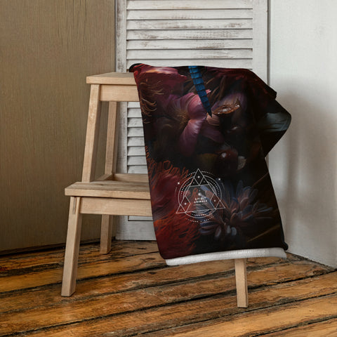 Dragonfly Spirit Animal Lightweight Beach Towel