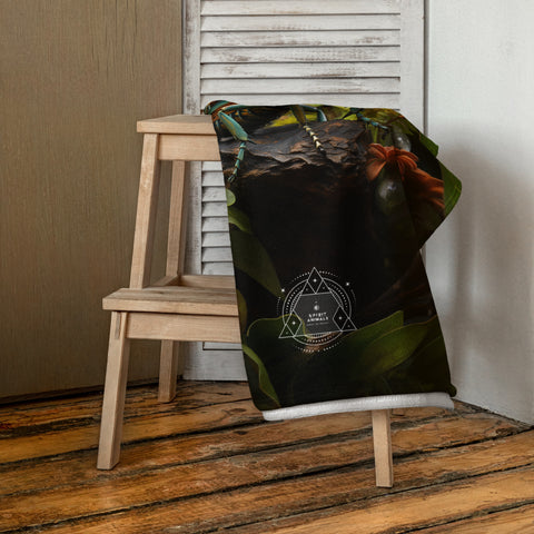 Grasshopper Spirit Animal Lightweight Beach Towel