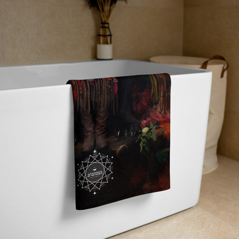 Ungnyeo Goddess Lightweight Beach Towel