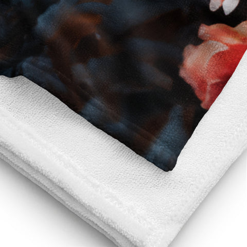 Snow Leopard Spirit Animal Lightweight Beach Towel