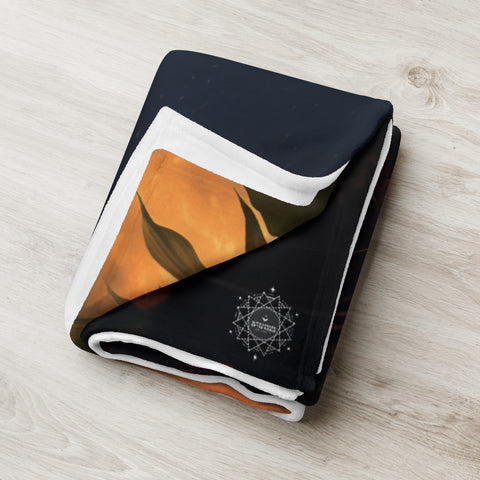 Wairaka Goddess Throw Blanket
