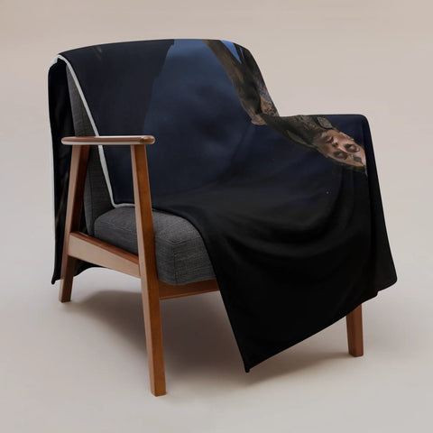 About my Brain Institute Blankets Hine-Nui-Te-Pō Goddess Throw Blanket